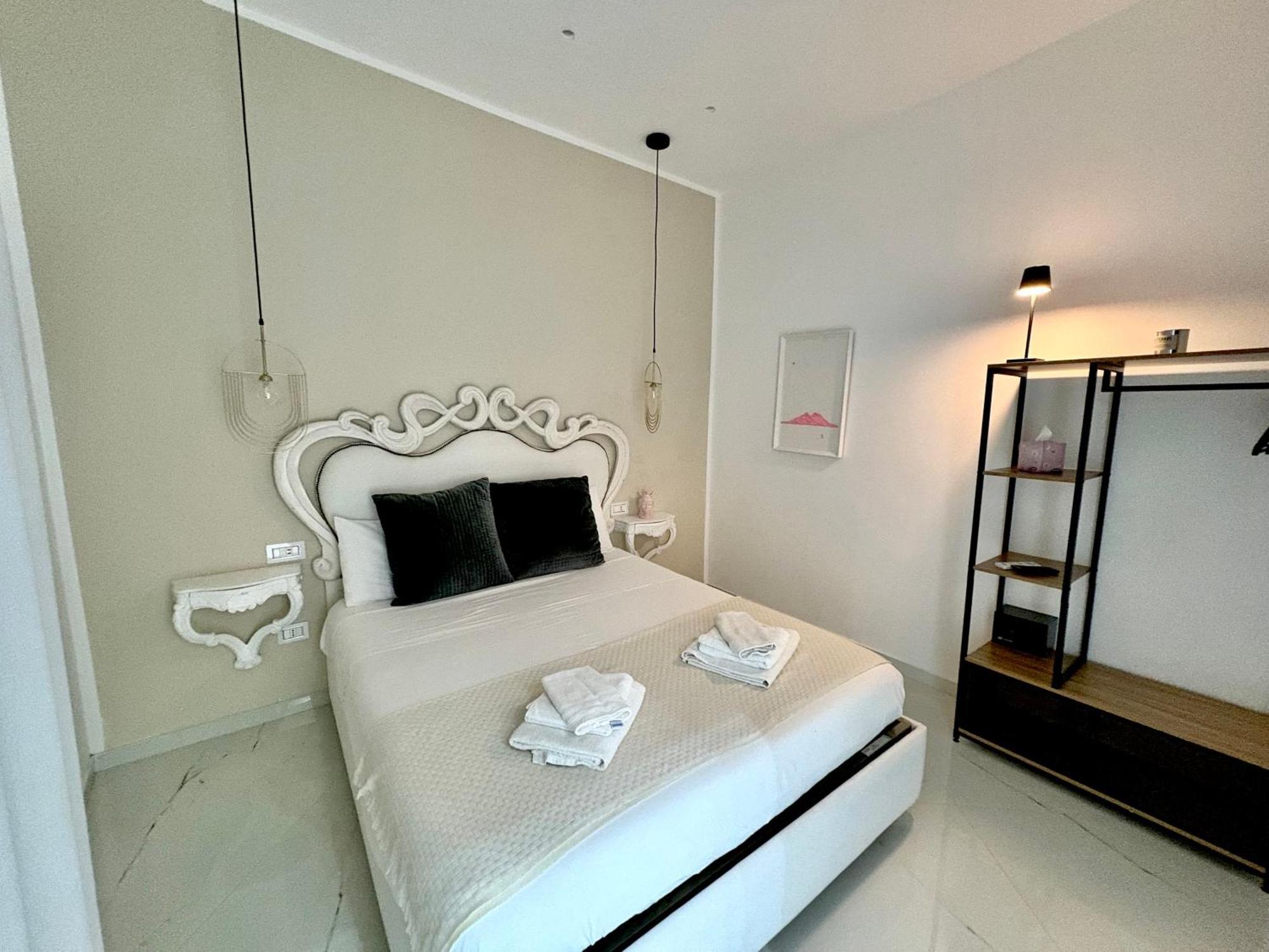 Apartament Pe Vic E Vicariell Neapol Zewnętrze zdjęcie